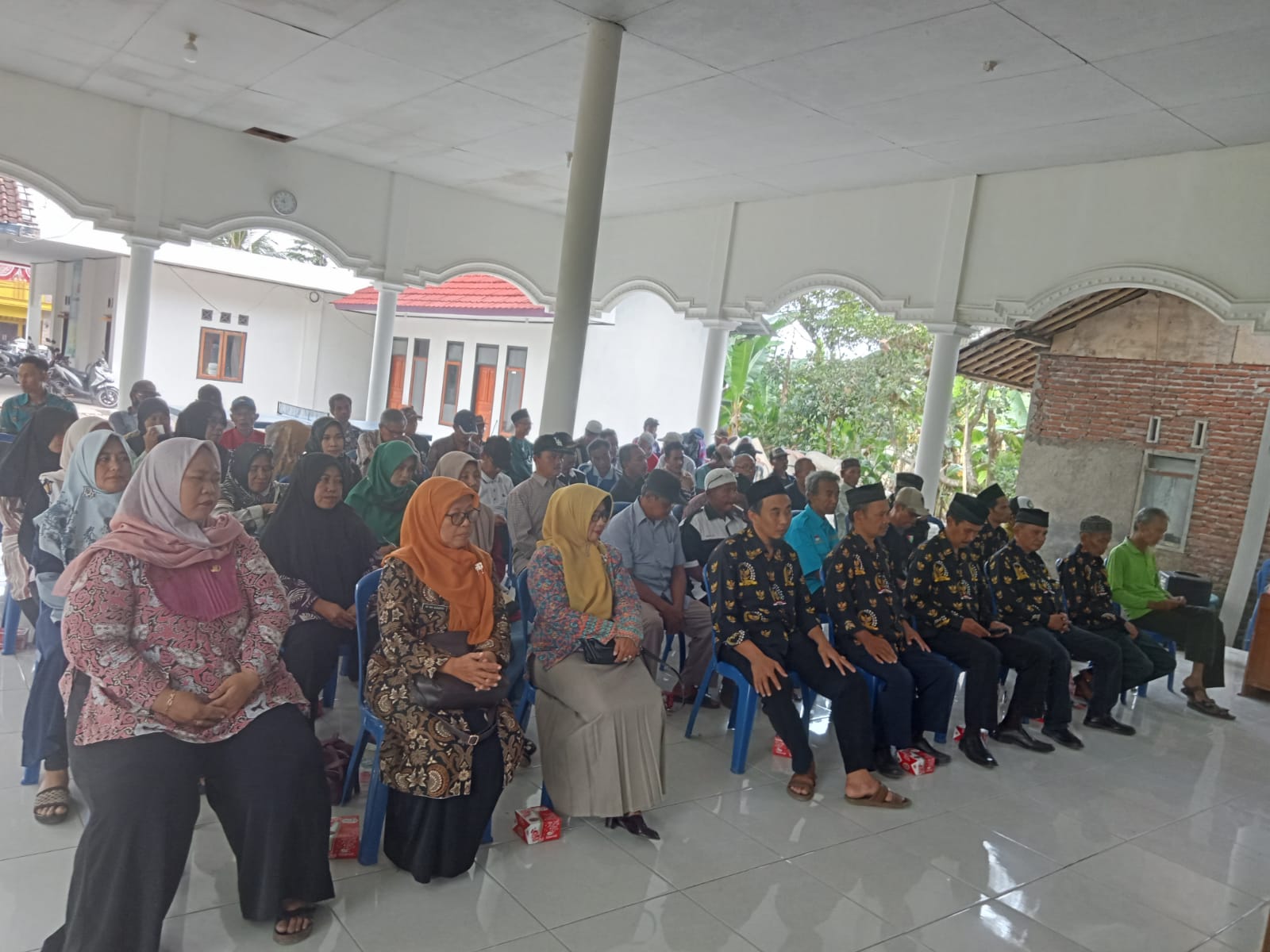 RAPAT PENETAN RKP DESA SUKASARI TAHUN 2024 DAN DU-RKP DESA SUKASARI TAHUN 2025